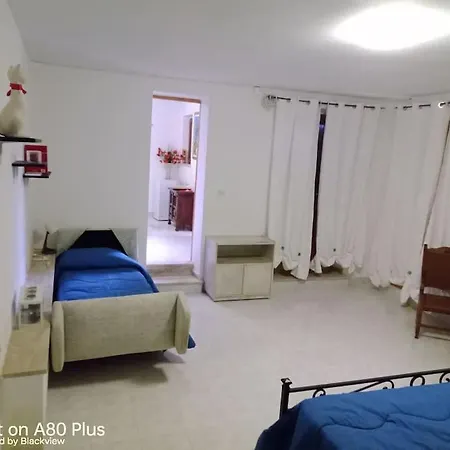 In Campagna+giardino+posto Auto Free